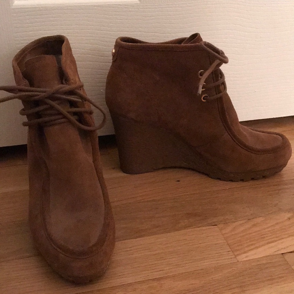 MICHAEL Michael Kors Beth suede wedge bootie- 8.5